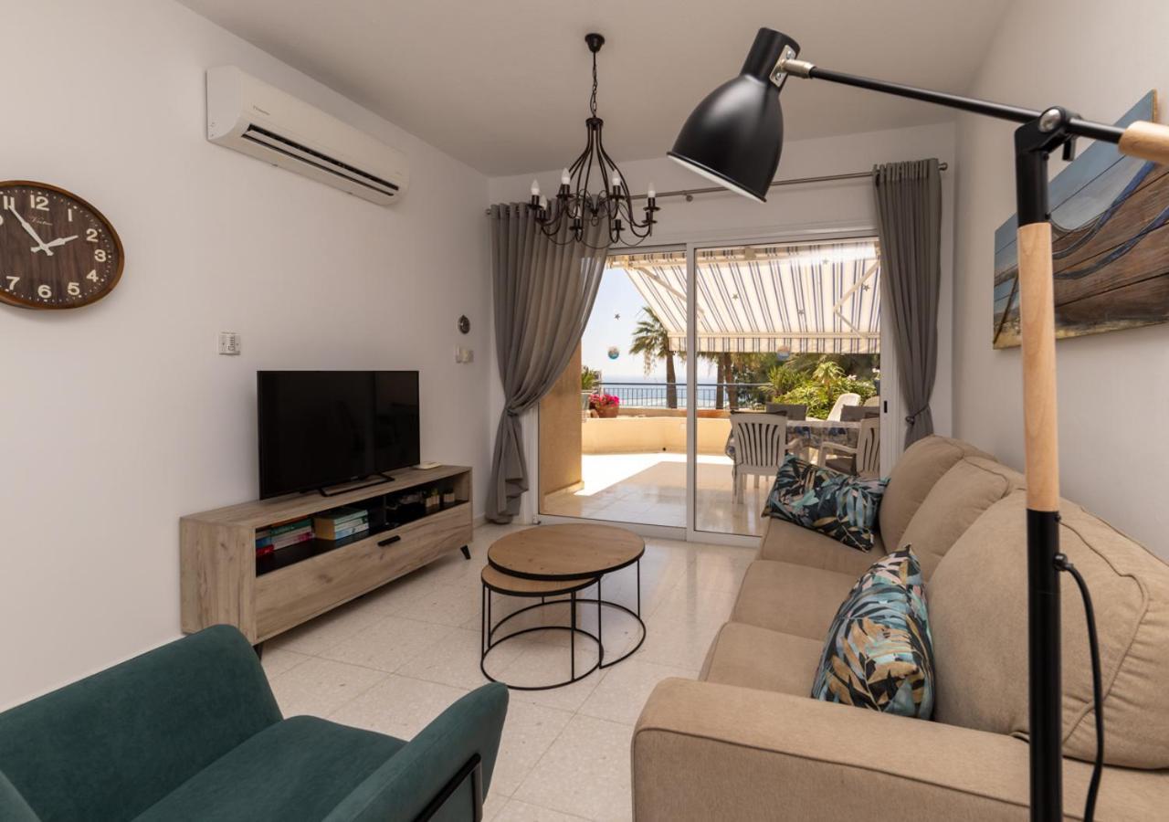 105 Kings Palace - Fabulous 2 Bed, 2 Bath, Large Patio With Garden - Sea Views Paphos Exterior foto