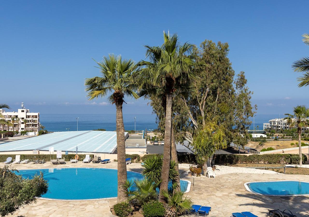 105 Kings Palace - Fabulous 2 Bed, 2 Bath, Large Patio With Garden - Sea Views Paphos Exterior foto