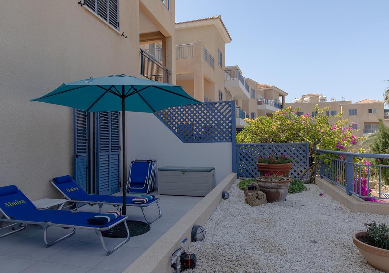 105 Kings Palace - Fabulous 2 Bed, 2 Bath, Large Patio With Garden - Sea Views Paphos Exterior foto