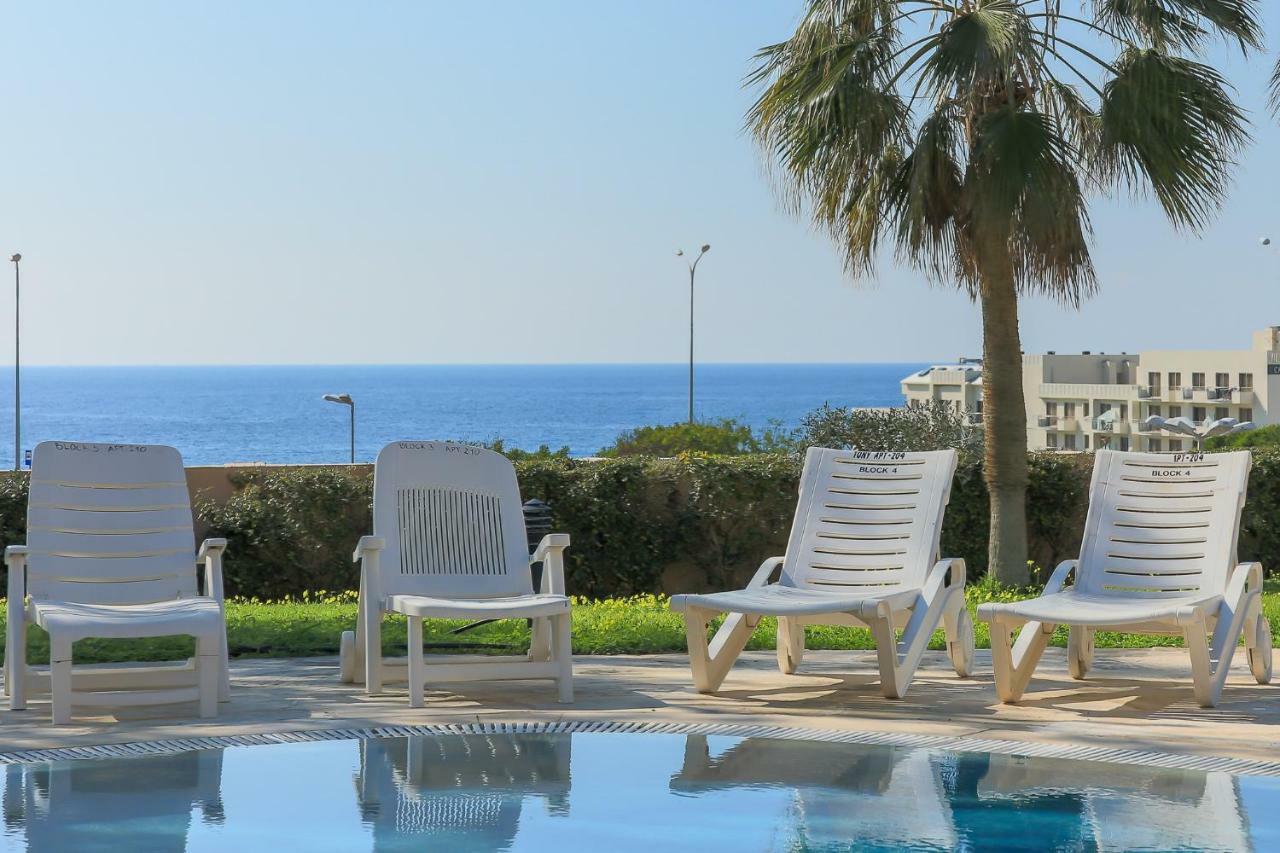 105 Kings Palace - Fabulous 2 Bed, 2 Bath, Large Patio With Garden - Sea Views Paphos Exterior foto