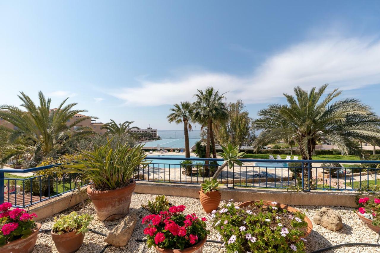 105 Kings Palace - Fabulous 2 Bed, 2 Bath, Large Patio With Garden - Sea Views Paphos Exterior foto